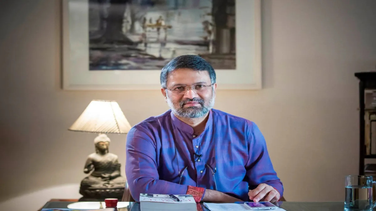 বিডিনিউজ২৪ এর প্রধান সম্পাদক তৌফিক ইমরোজ খালিদী মারা গেছেন...