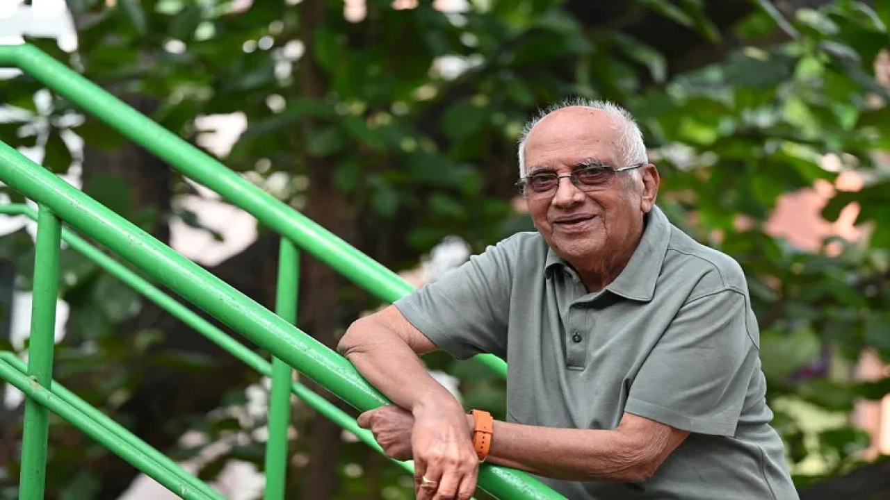 মারা গেছেন দক্ষিণের বর্ষীয়ান নির্মাতা সিঙ্গিথাম...